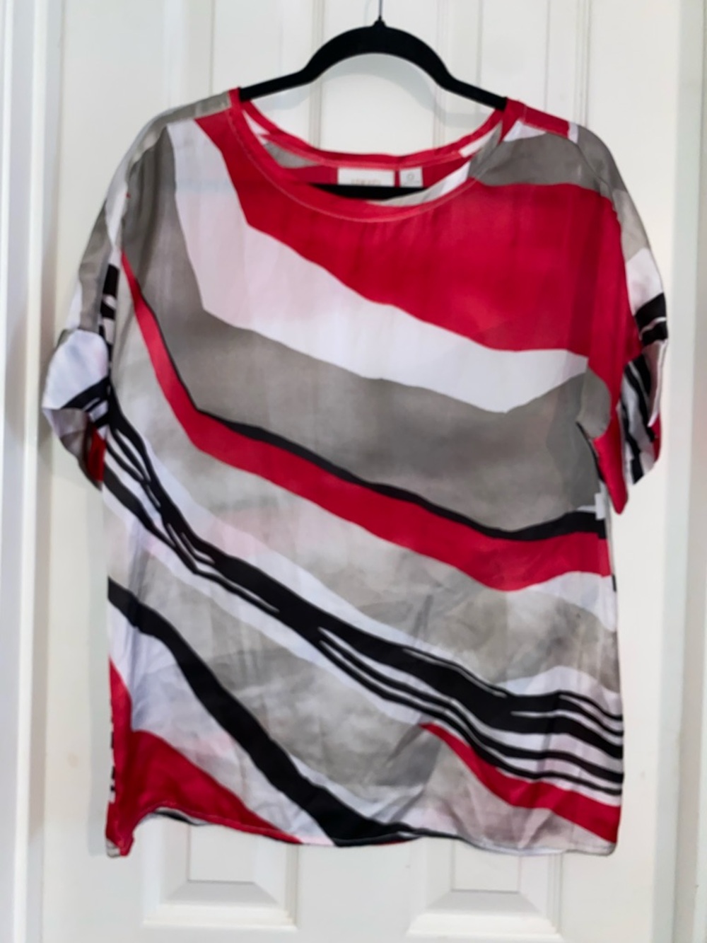 Chico's Abstract Wave‎ Short Sleeve Blouse - Red, Gray & Black